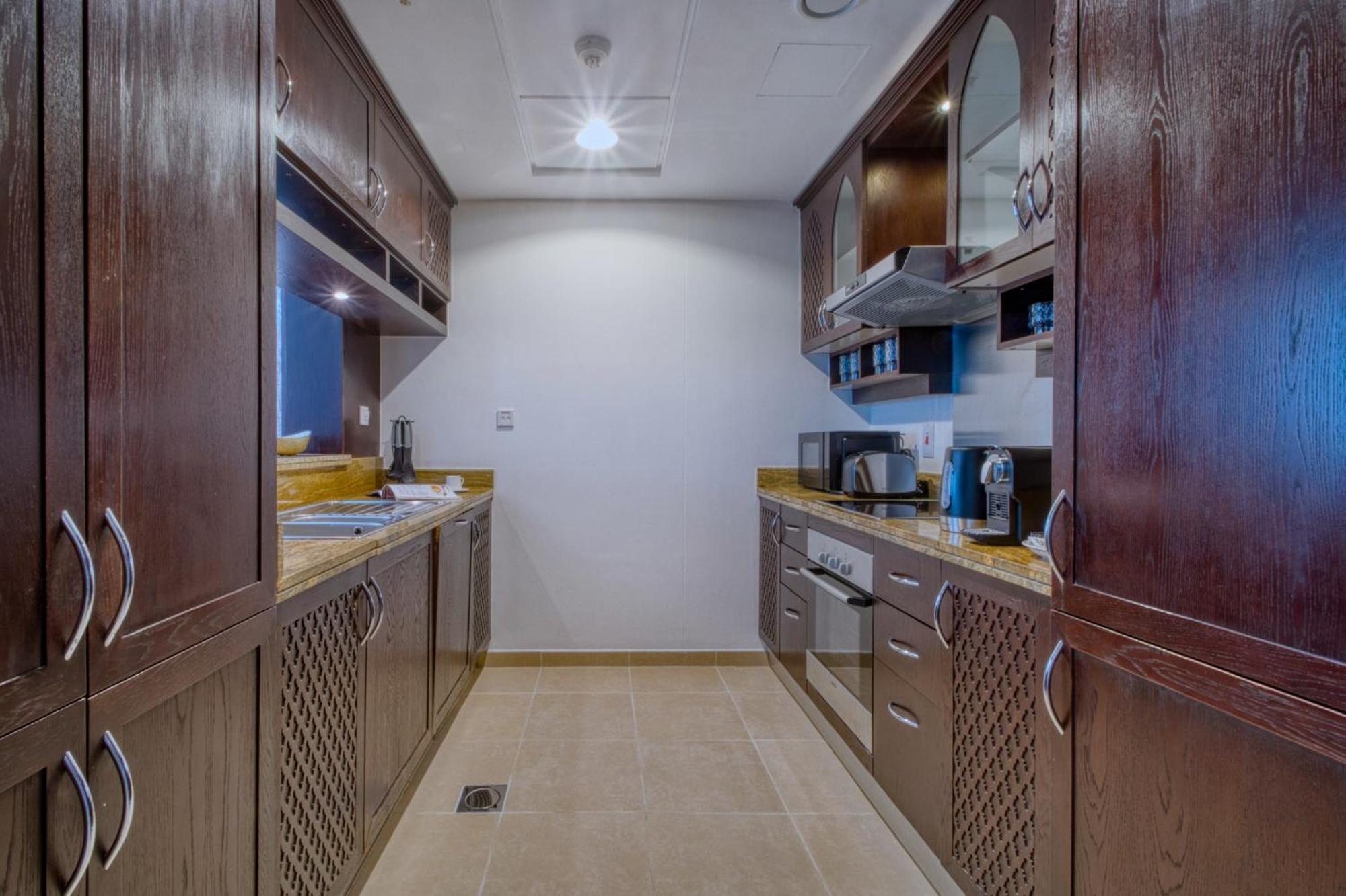 Cozy 1-bedroom At Heart Of * Dubai