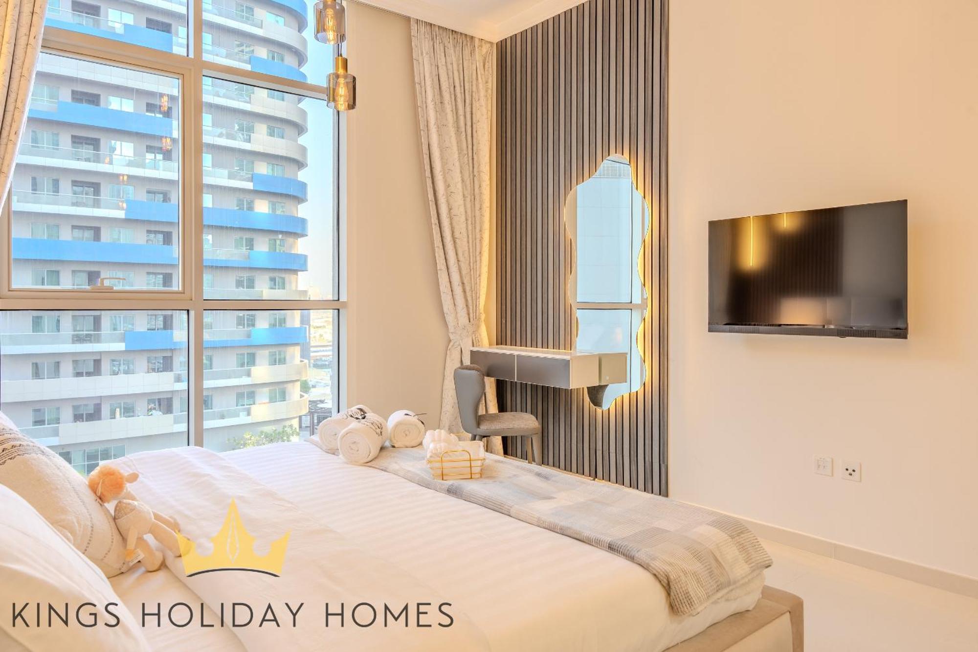 Guest house Royal Dunya Tower Burj Khalifa St Kings Dubai