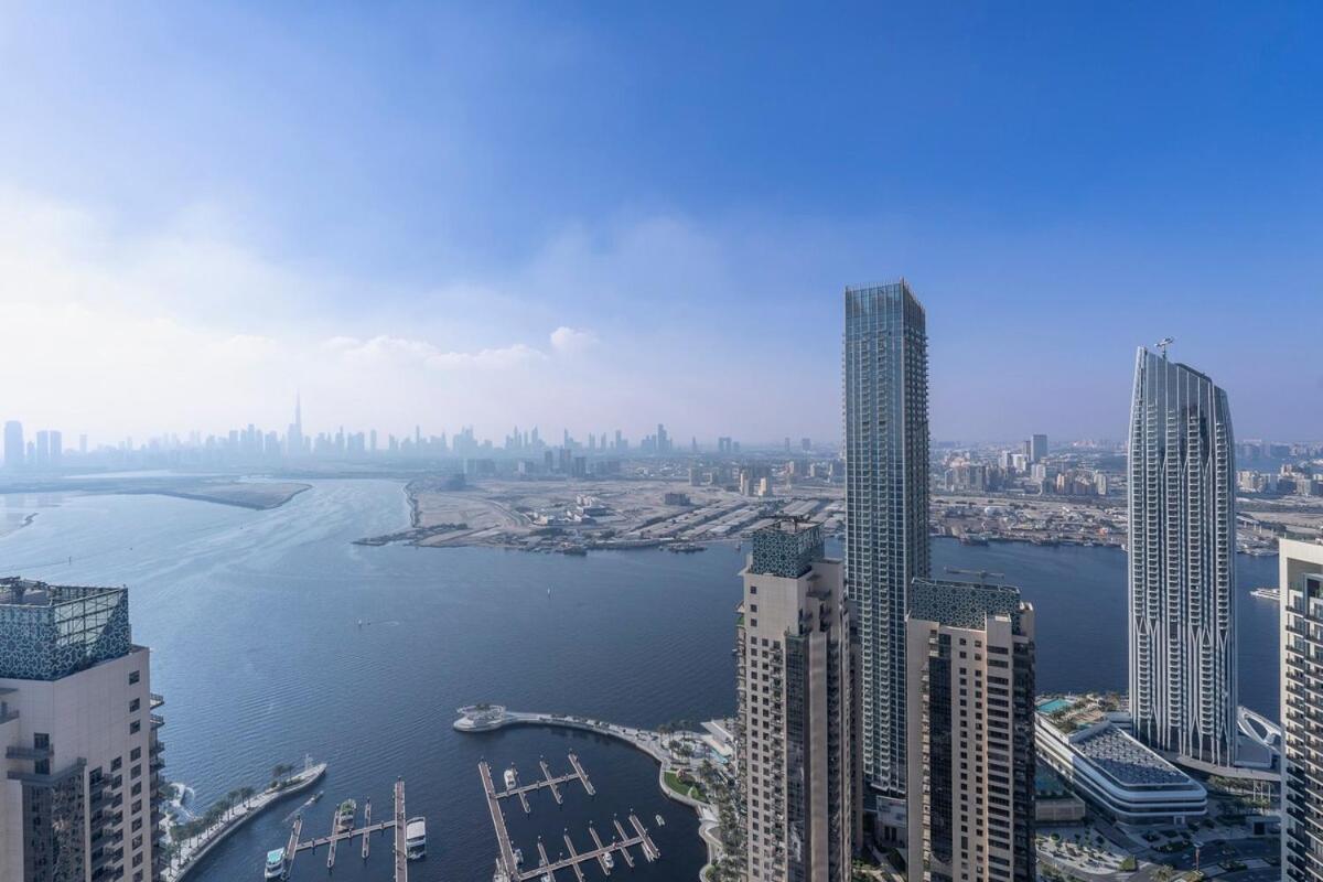 Airy 5-bedrooms At Harbour Views With Stunning Scenery Of Creek! Apartment Dubai