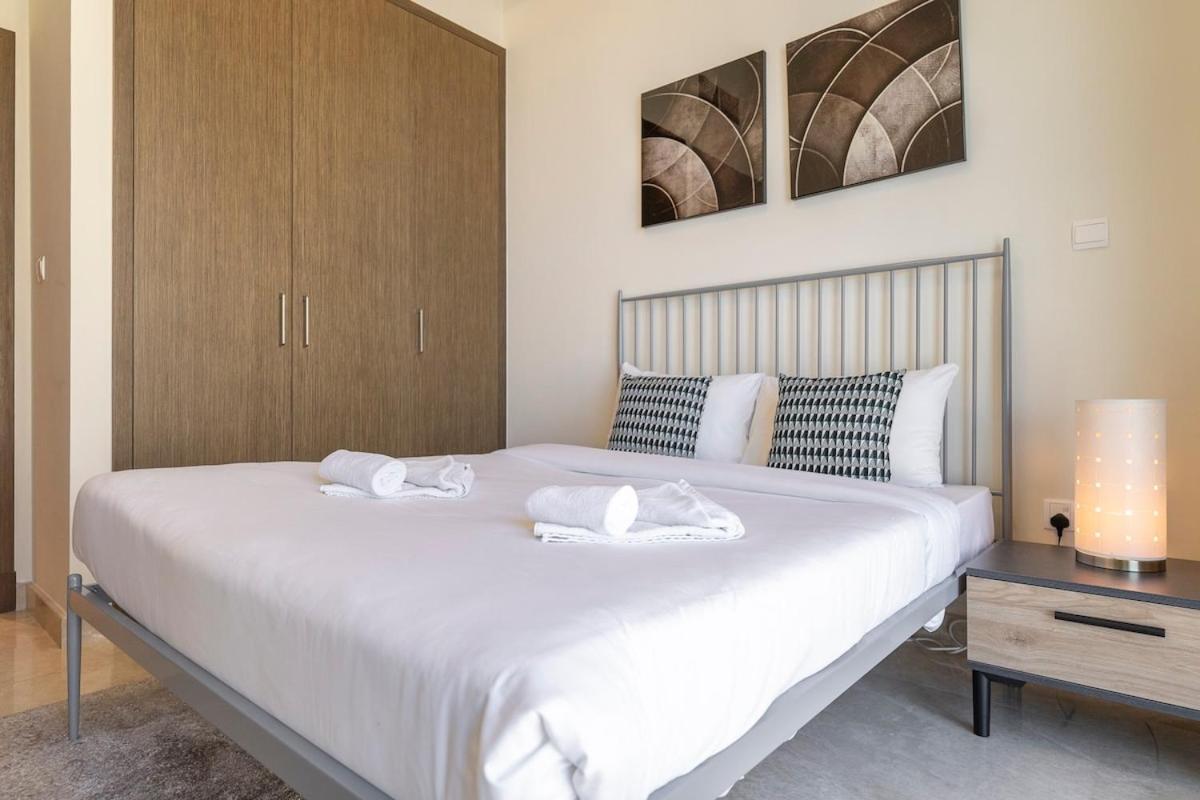 Airy 5-bedrooms At Harbour Views With Stunning Scenery Of Creek! * Dubai