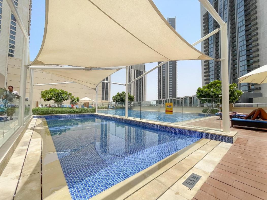 Airy 5-bedrooms At Harbour Views With Stunning Scenery Of Creek! * Dubai