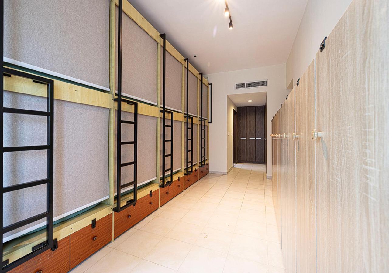 Hostel Next'house - Business Boulevard Host