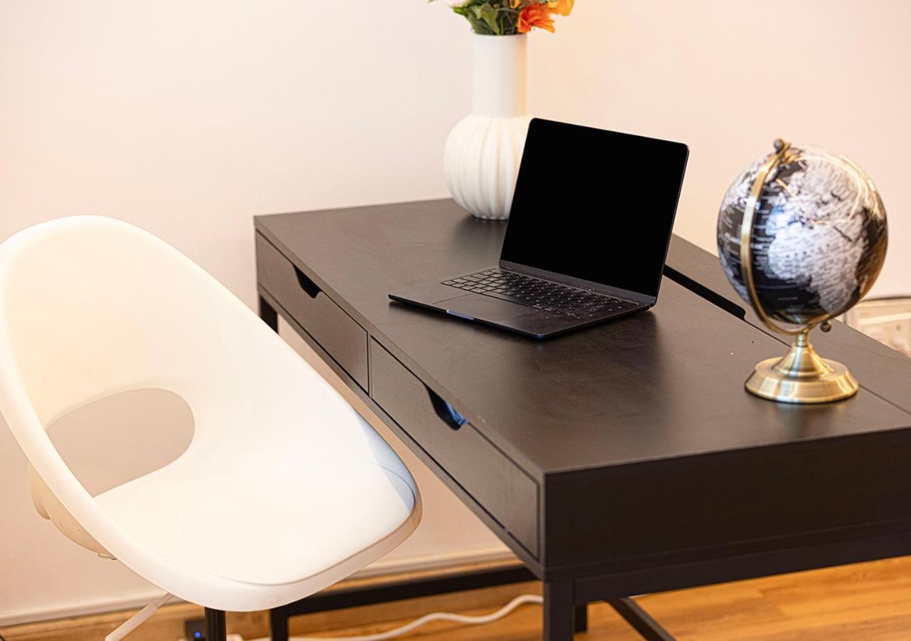 Next'house - Business Boulevard Host Hostel