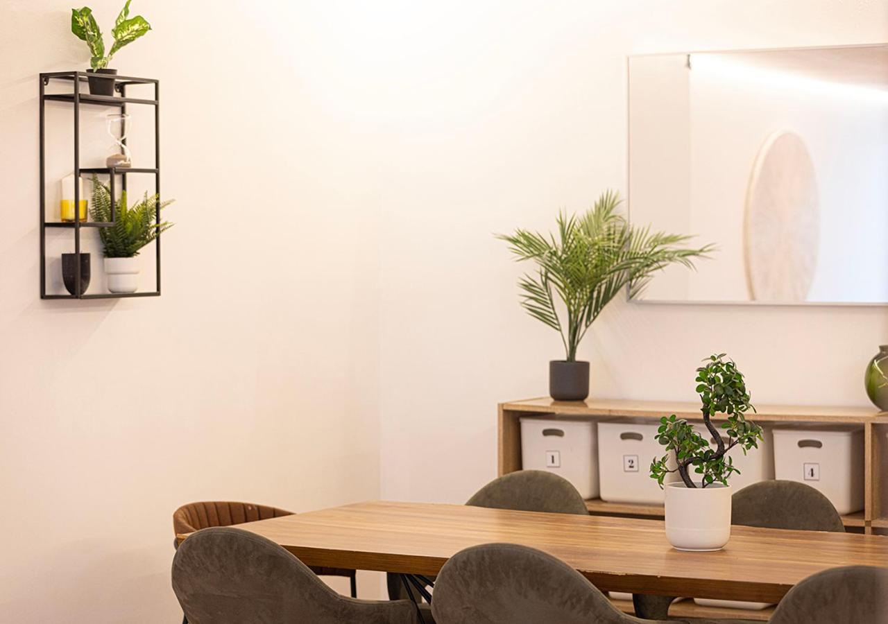 Next'house - Business Boulevard Host Hostel Dubai