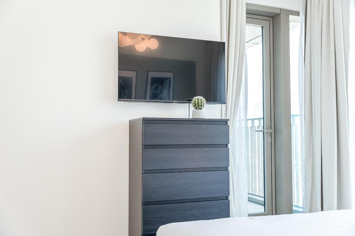 Luxurious 4-bedrooms Near Burj Khalifa And Mall In Downtown! Apartment *