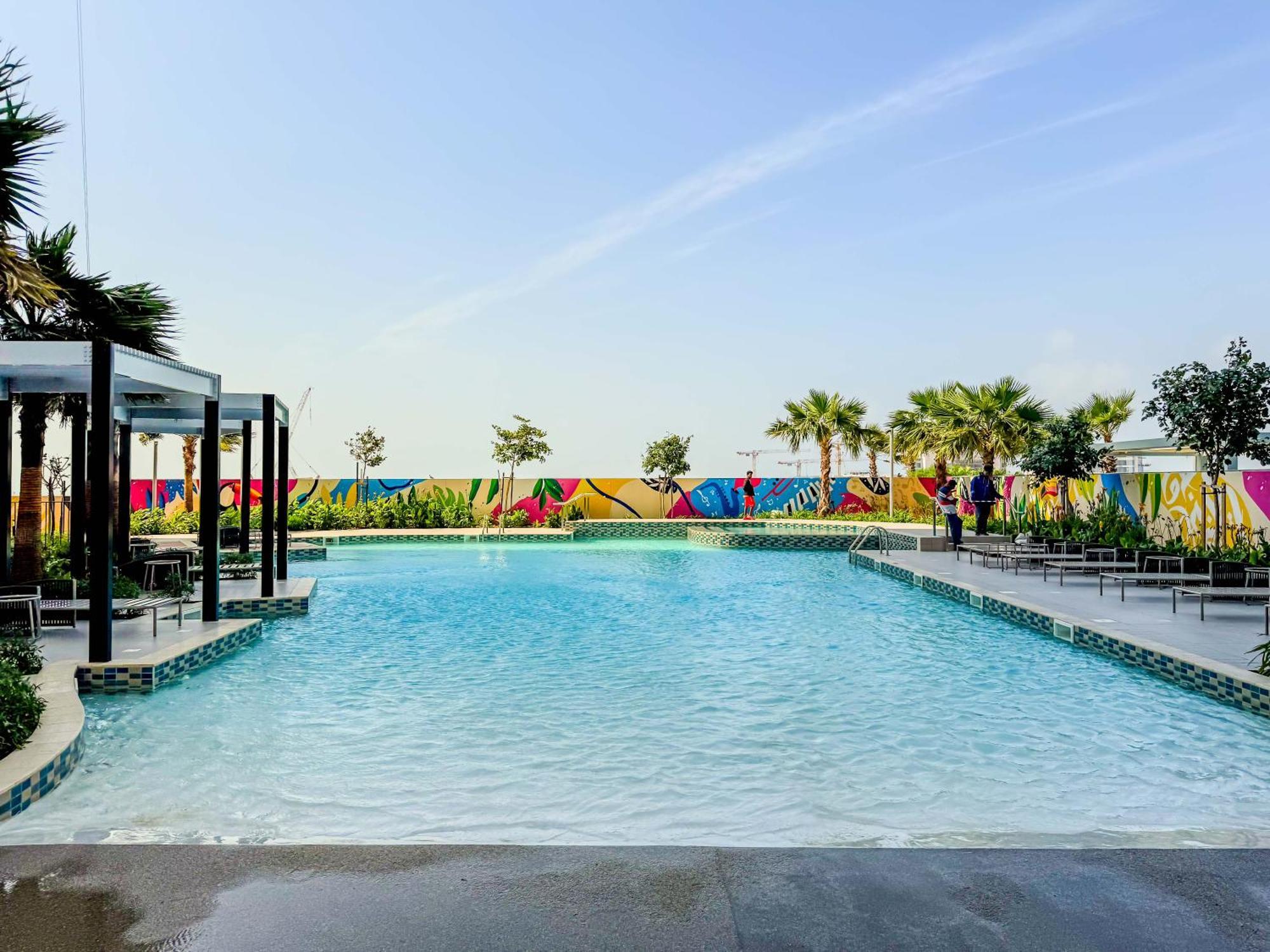 43rd Floor Stunner Luxe 2br In Business Bay Apartment