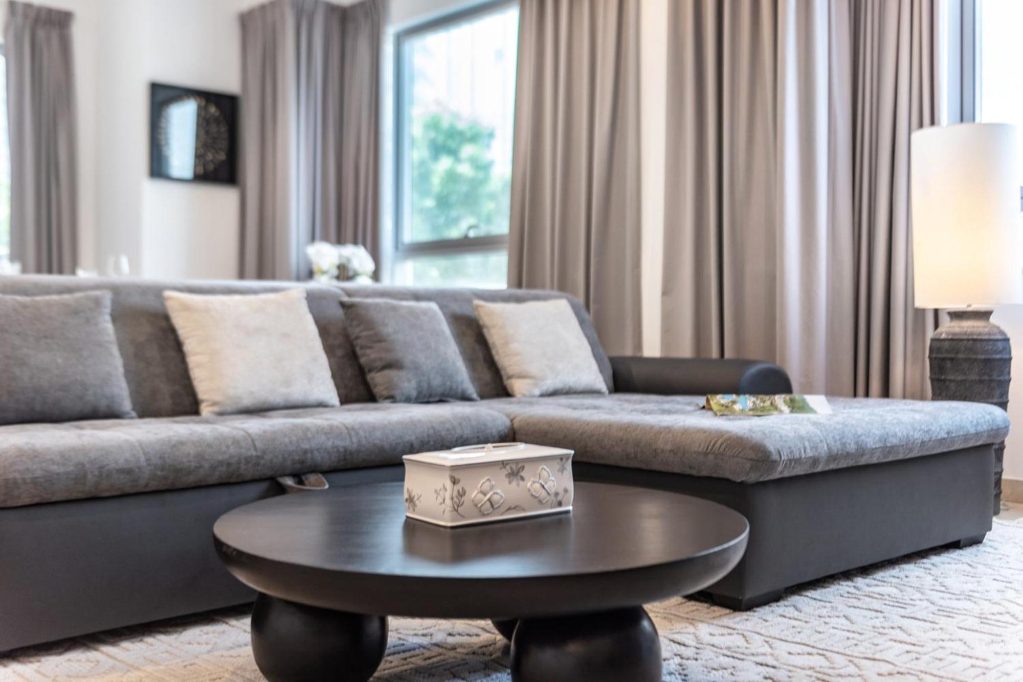 Elegant 1-bedroom With Burj Khalifa View * Dubai