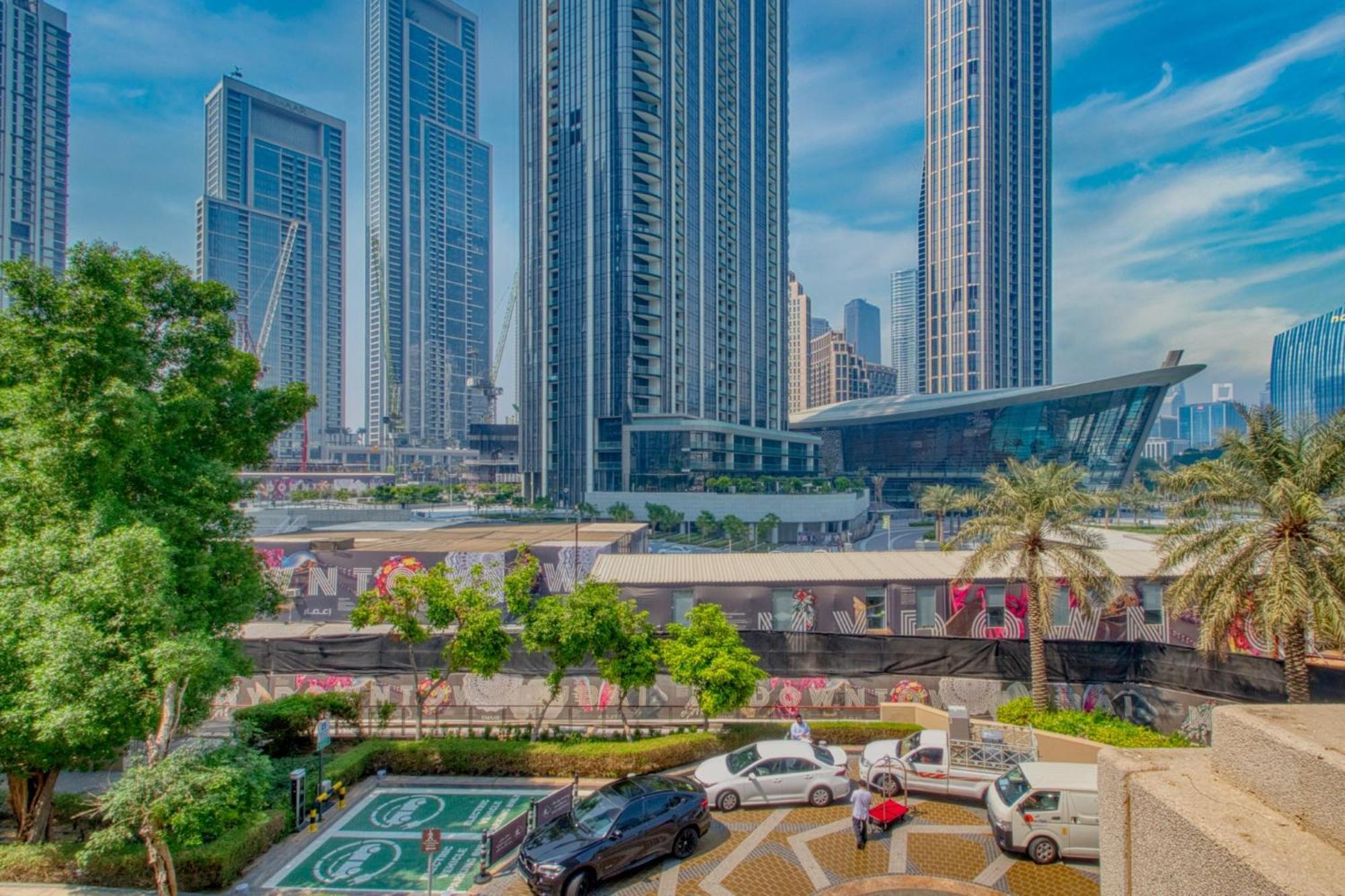 Apartment Elegant 1-bedroom With Burj Khalifa View