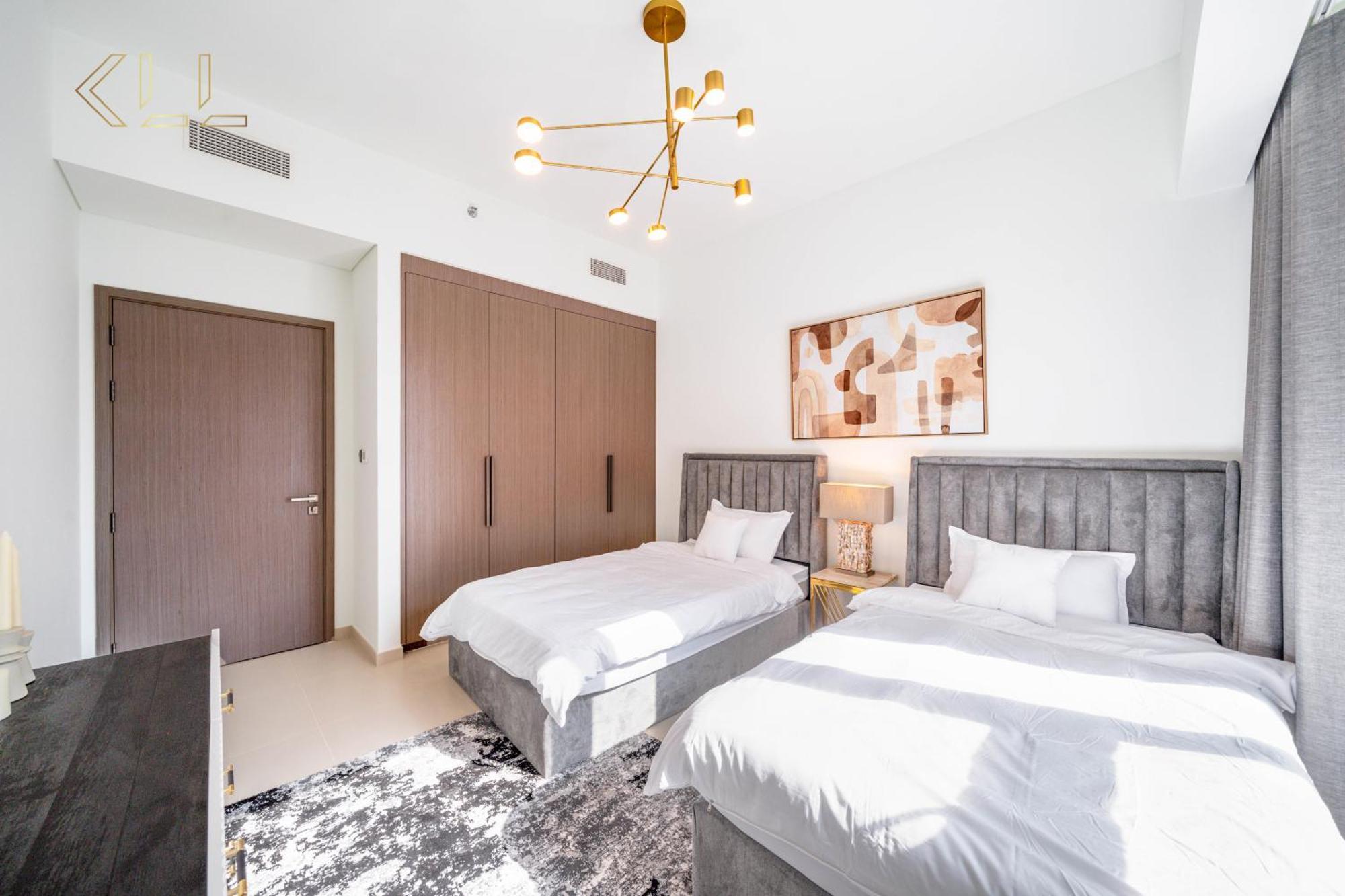 Luxury 2 Bedroom In Downtown Boulevard Views Apartment