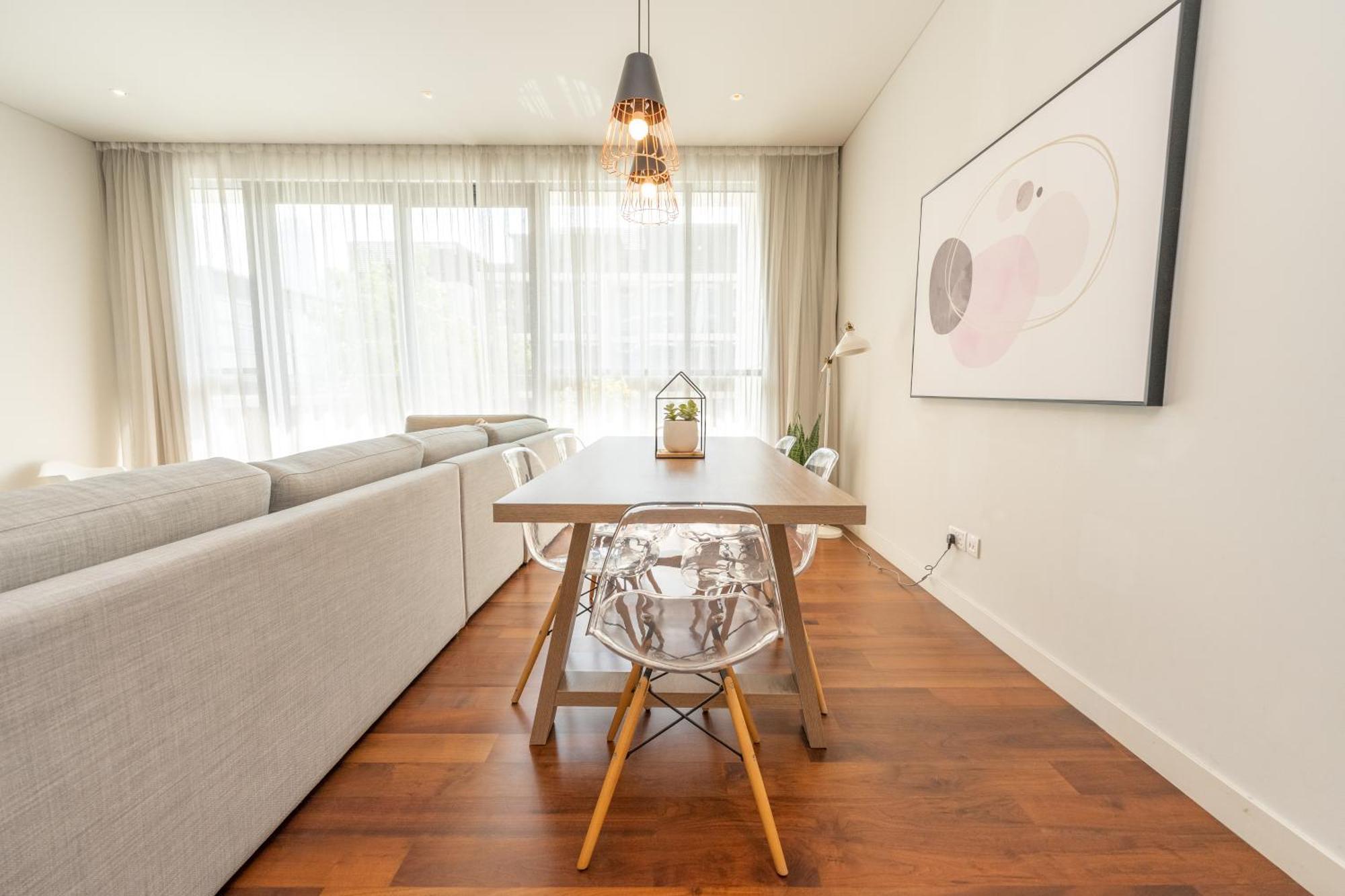 Apartment Fam Living - City Walk - Opulent Living