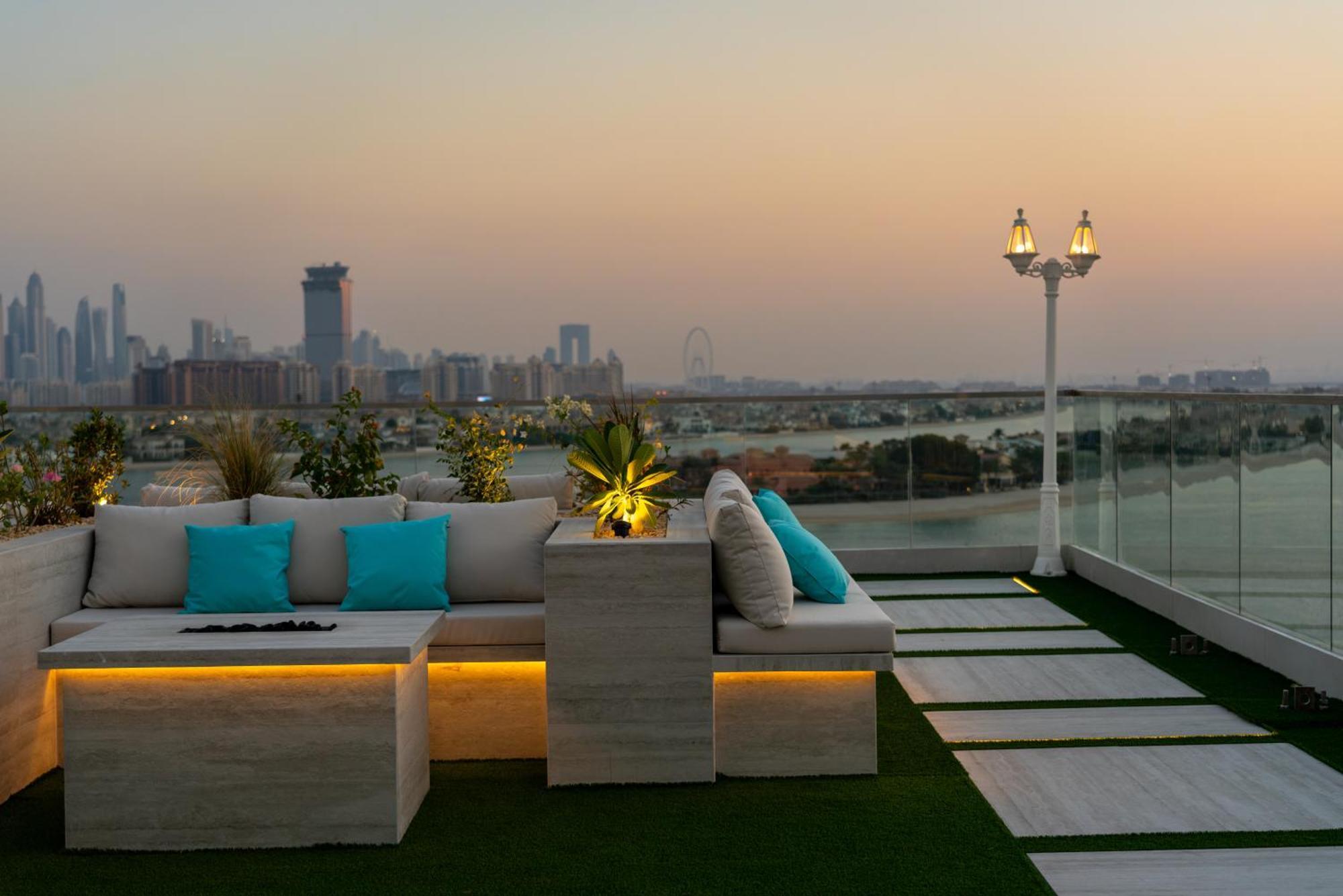 Resort C And The Palm Dubai