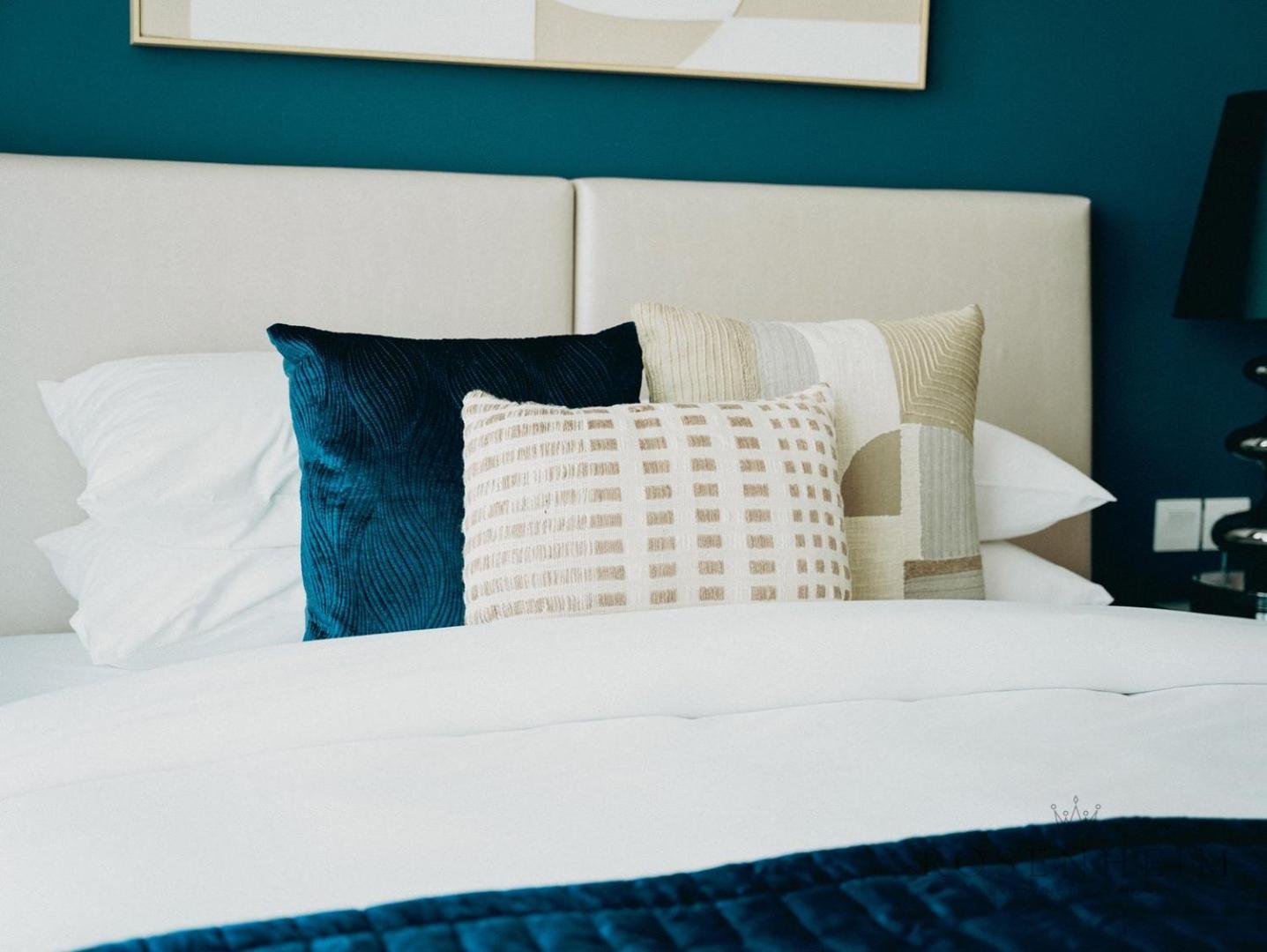 Rosenheim | Modern Studio At Damac Hills * Dubai