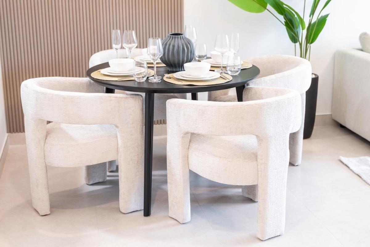 Trendy 1-bedroom In Business Bay Dubai