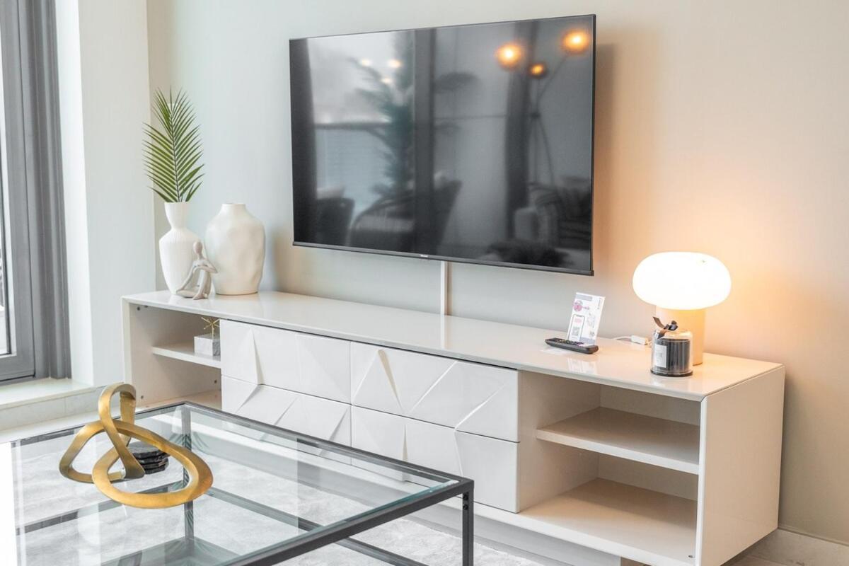 Trendy 1-bedroom In Business Bay Dubai