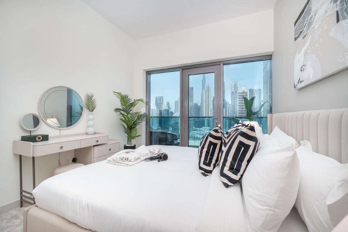 Trendy 1-bedroom In Business Bay * Dubai