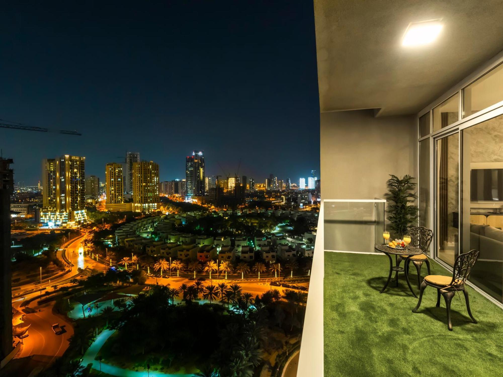 Smartstay At Zaya Hameni - Modern Luxury - Unique In Jvc Apartment Dubai