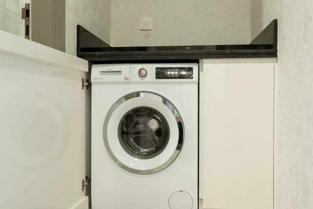 Deluxe One Bedroom With Balcony In