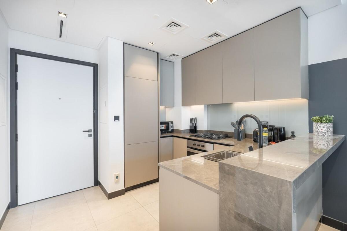 Apartment Homey 1-bedroom In Business Bay With A View Of Skyline! Dubai