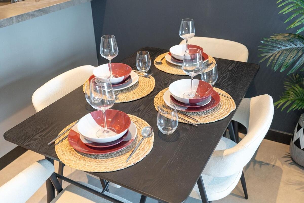 Homey 1-bedroom In Business Bay With A View Of Skyline! Apartment *