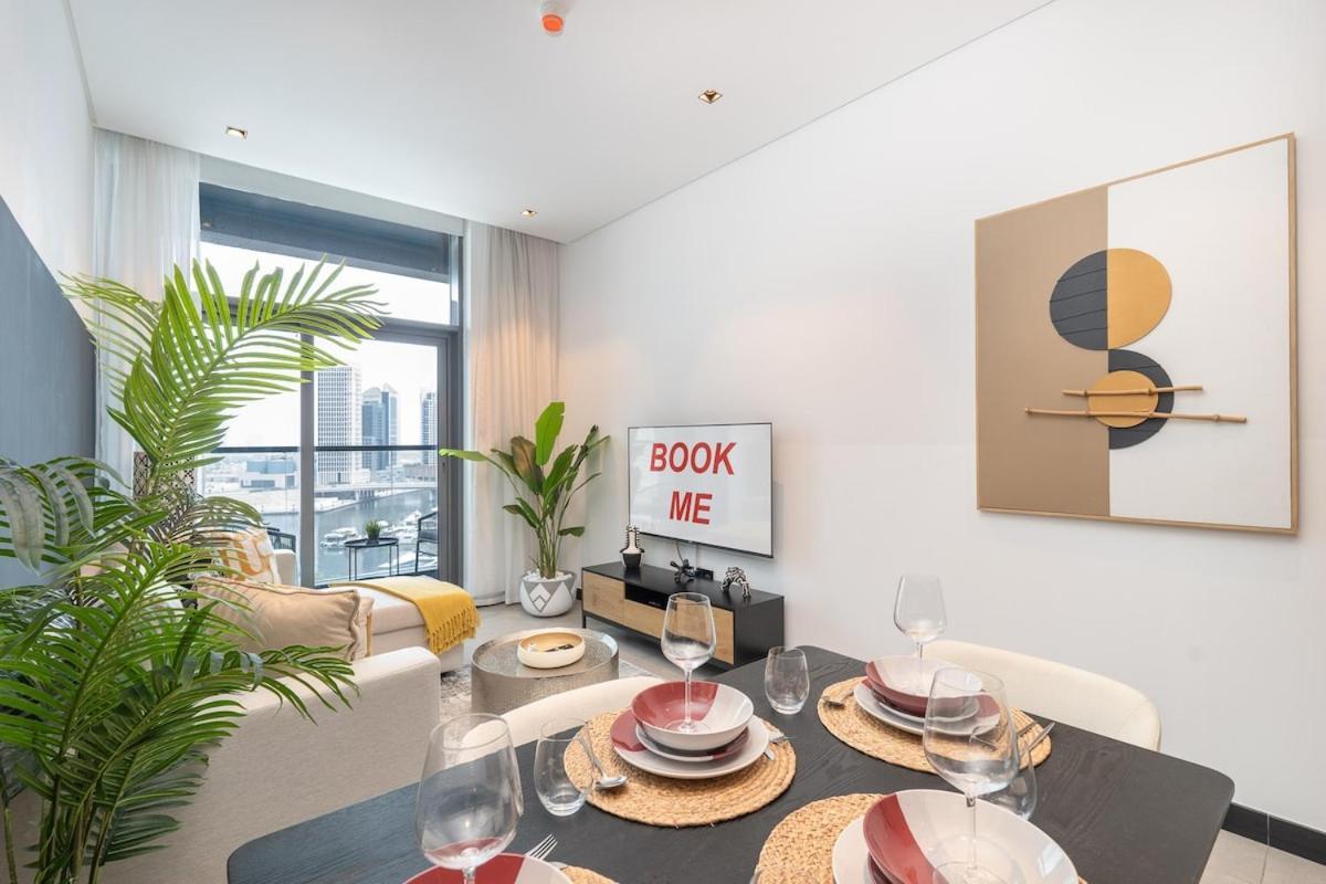 Homey 1-bedroom In Business Bay With A View Of Skyline! Apartment Dubai