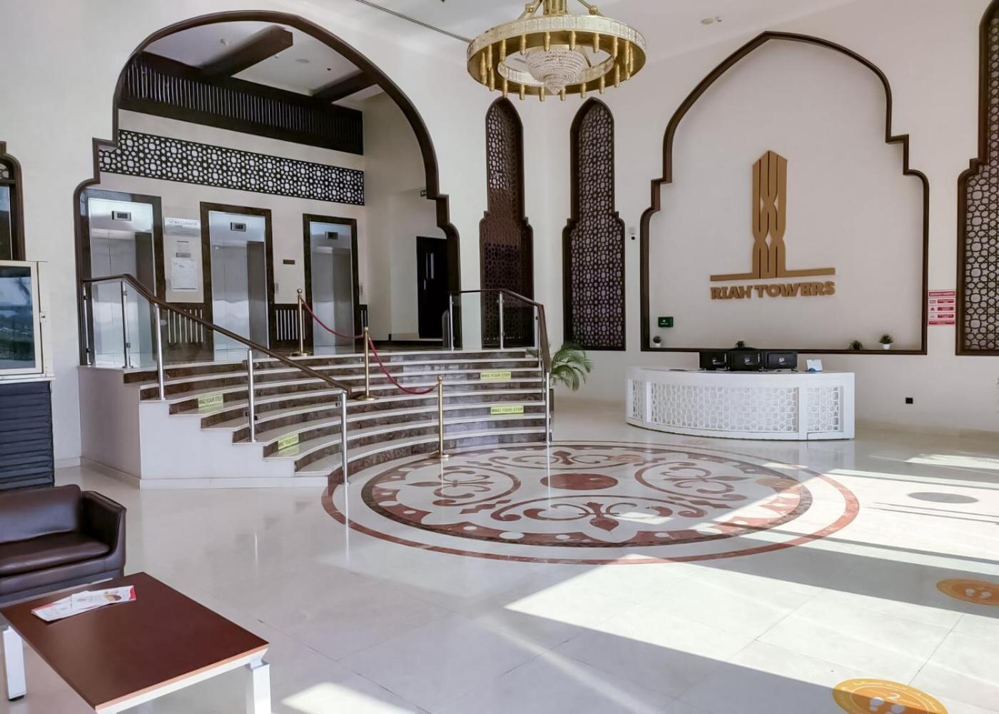 Apartment Luxurious 4-br In Al Jaddaf *