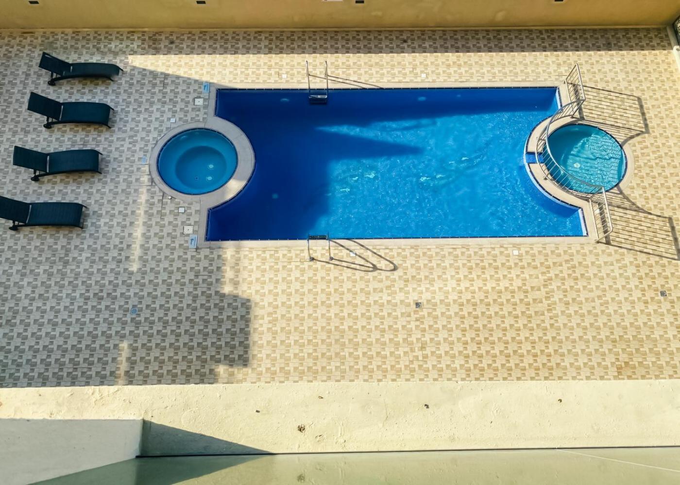 Apartment Luxurious 4-br In Al Jaddaf Dubai