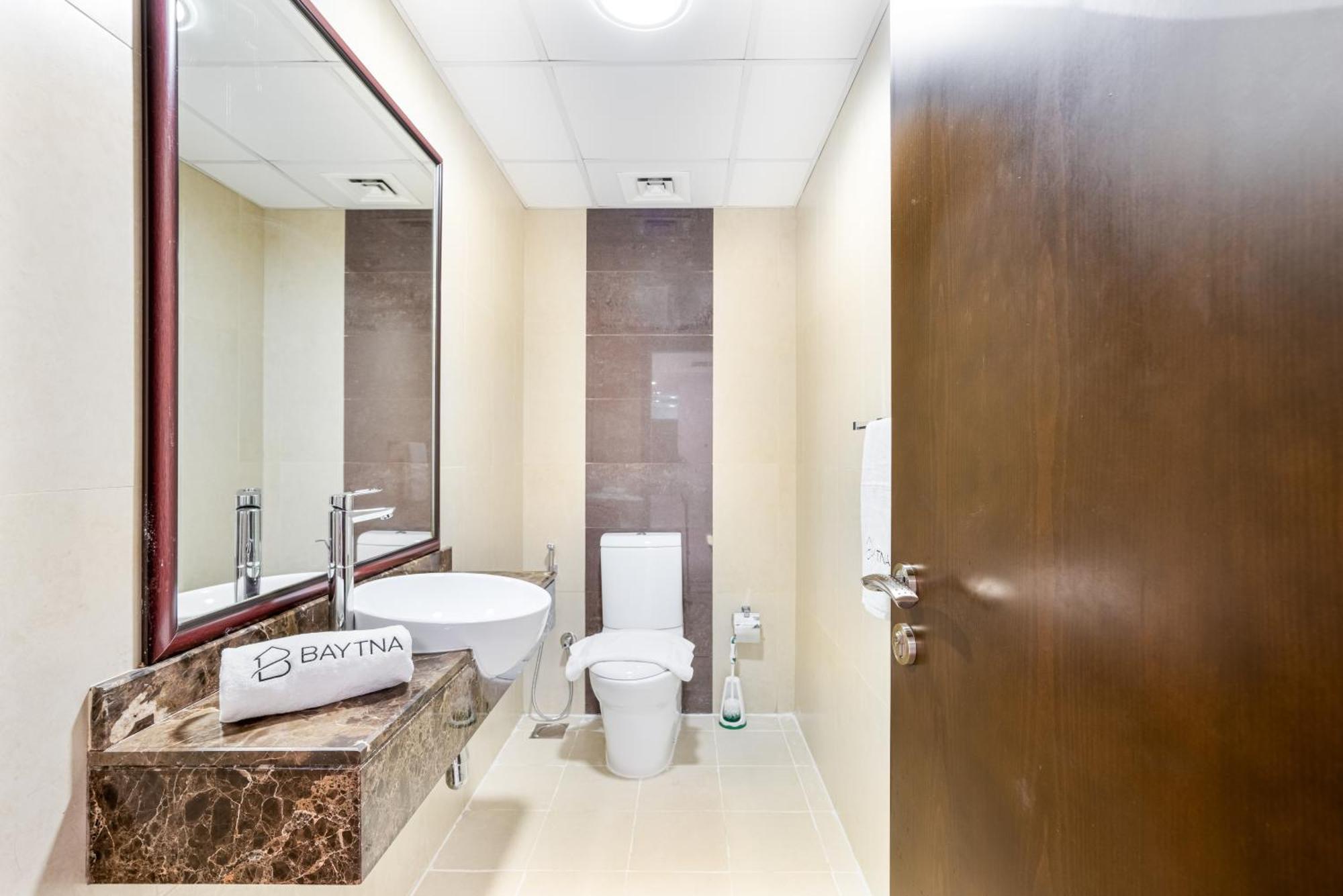 Apartment Luxurious 4-br In Al Jaddaf