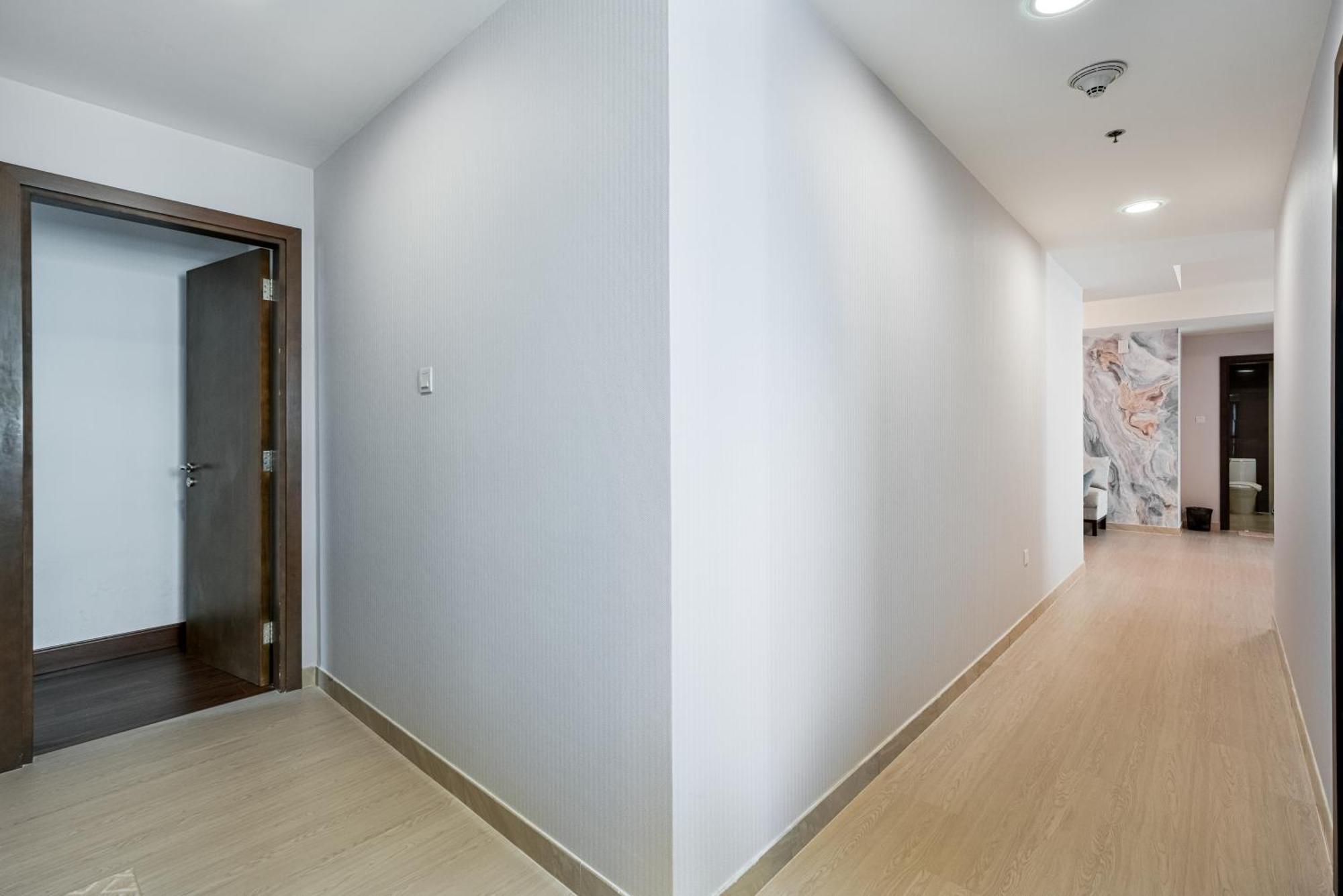 Apartment Luxurious 4-br In Al Jaddaf