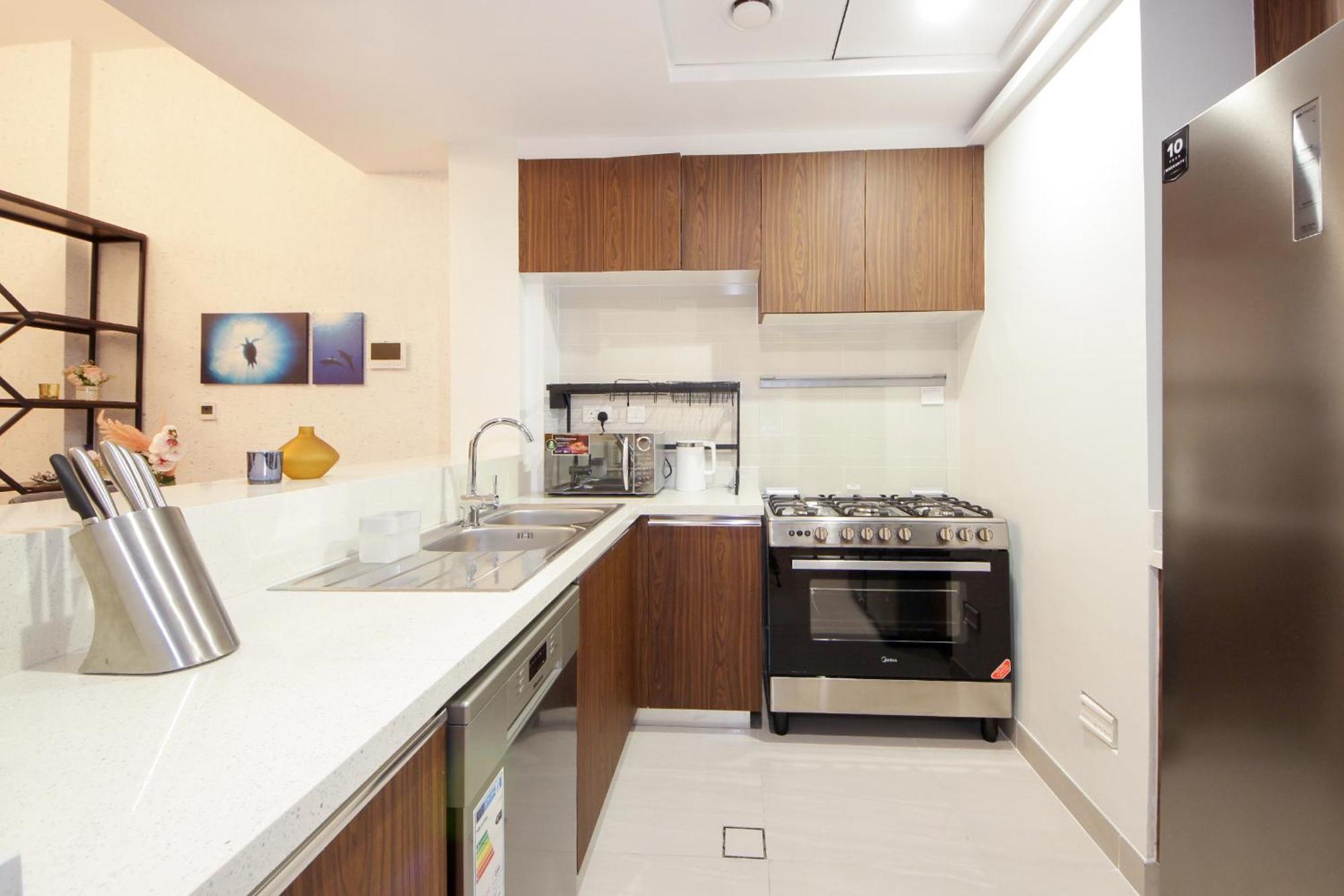 Apartment Modern 1 Bhk With Lovely Interiors - Park Gate Residences A Dubai