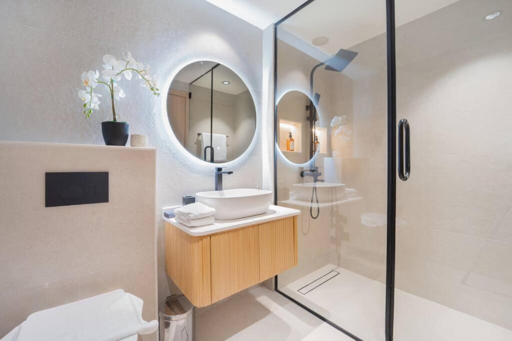 Apartment Luxury At Standpoint With Balcony Burj Khalifa View Sp507