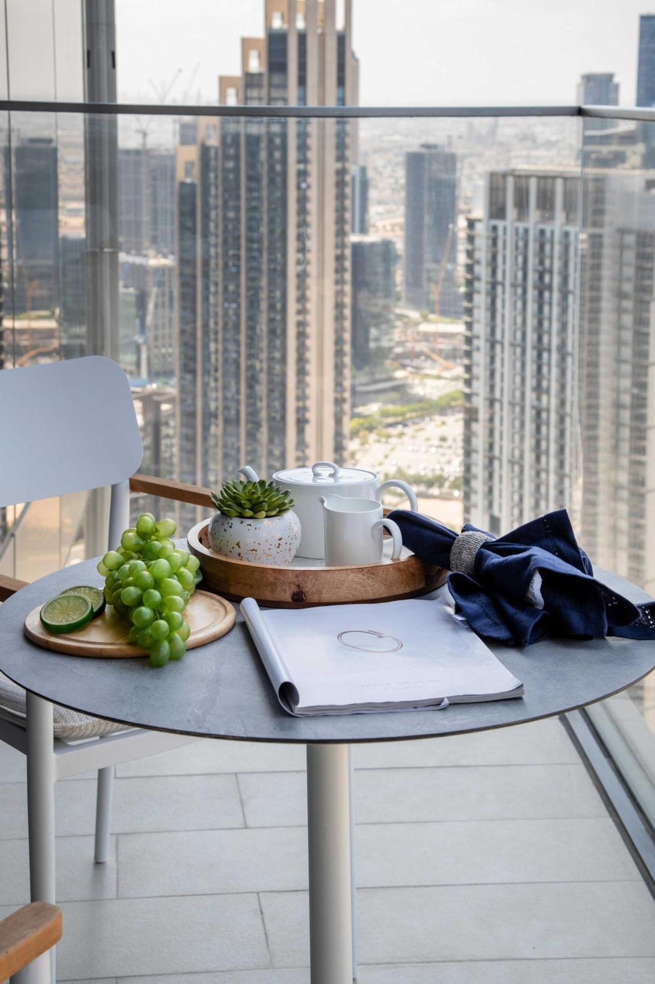 Frank Porter - The Address Opera Residences *