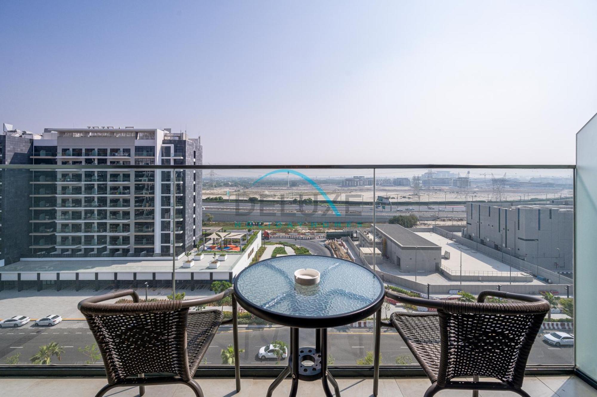 Cozy In Azizi Riviera 44, Al Merkadh By Deluxe Homes Apartment *