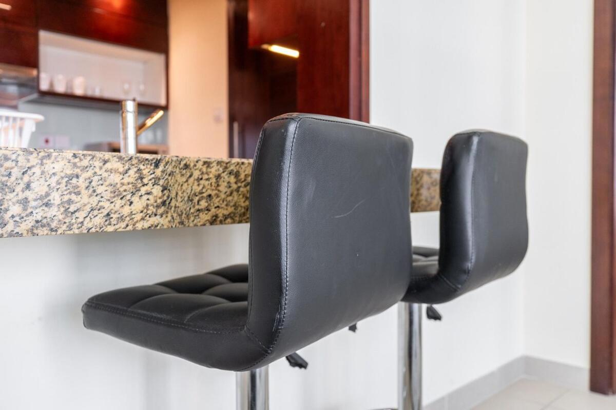 Delightful 1-bedroom Retreat At Burj Views In Downtown Dubai