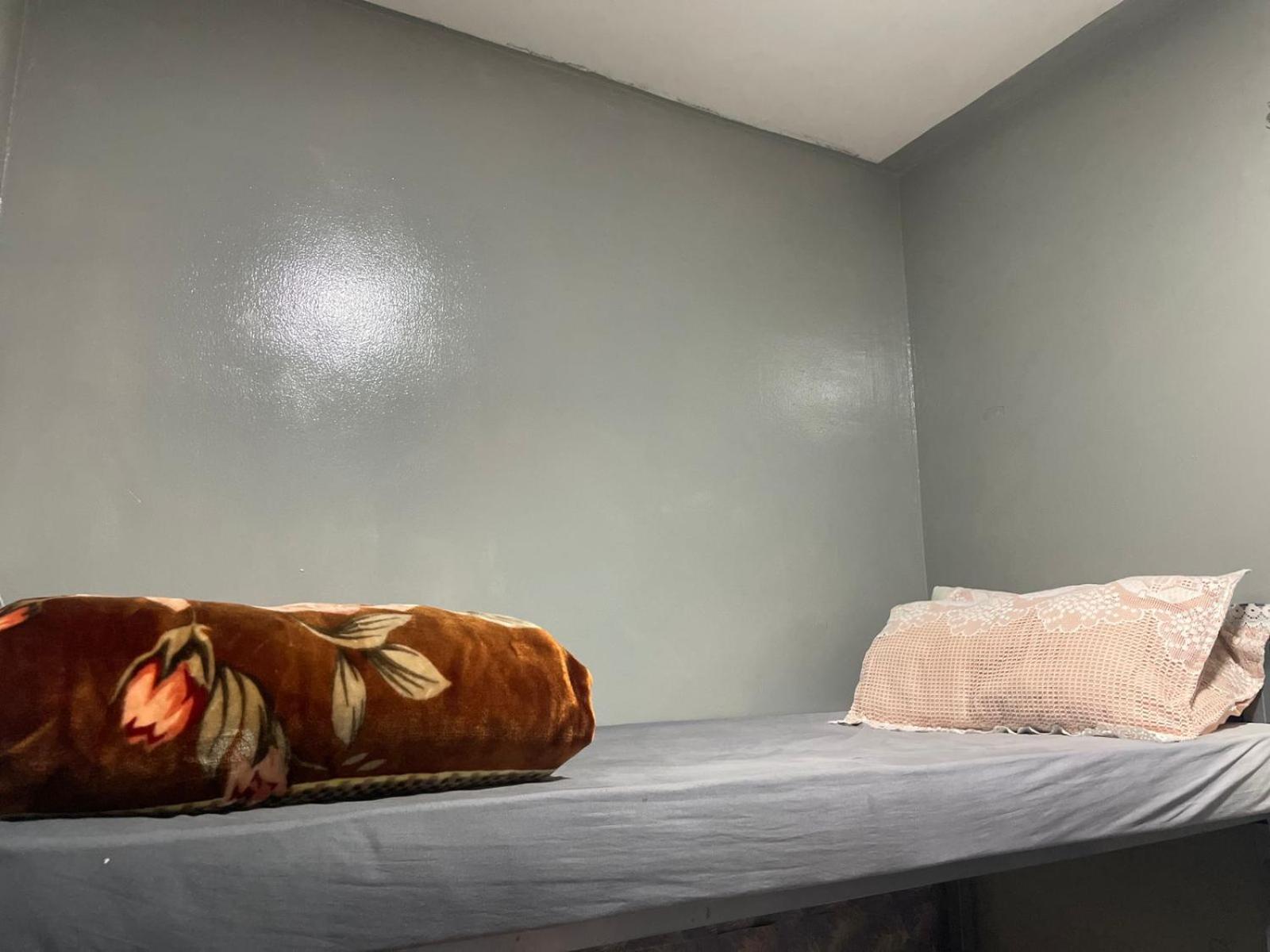 Capsule Bed Capsule hotel Dubai