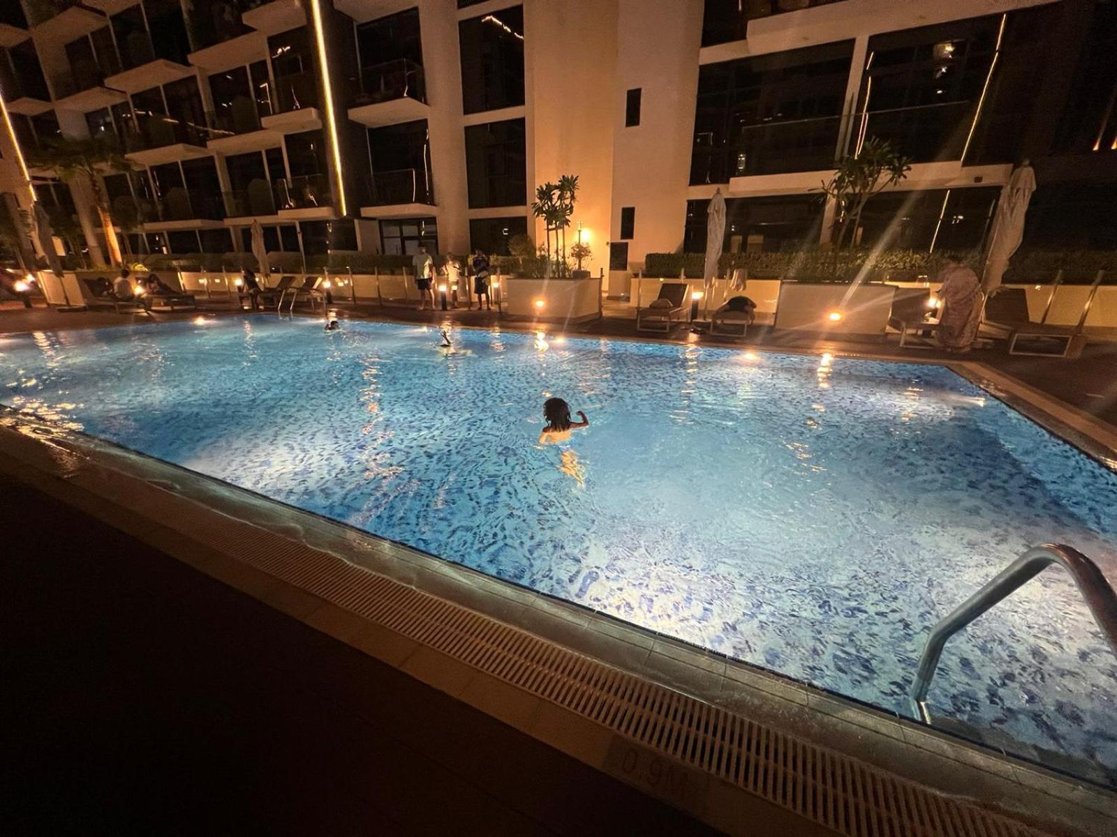 Modern 1br With Boulevard View L 10mn To Downtown * Dubai