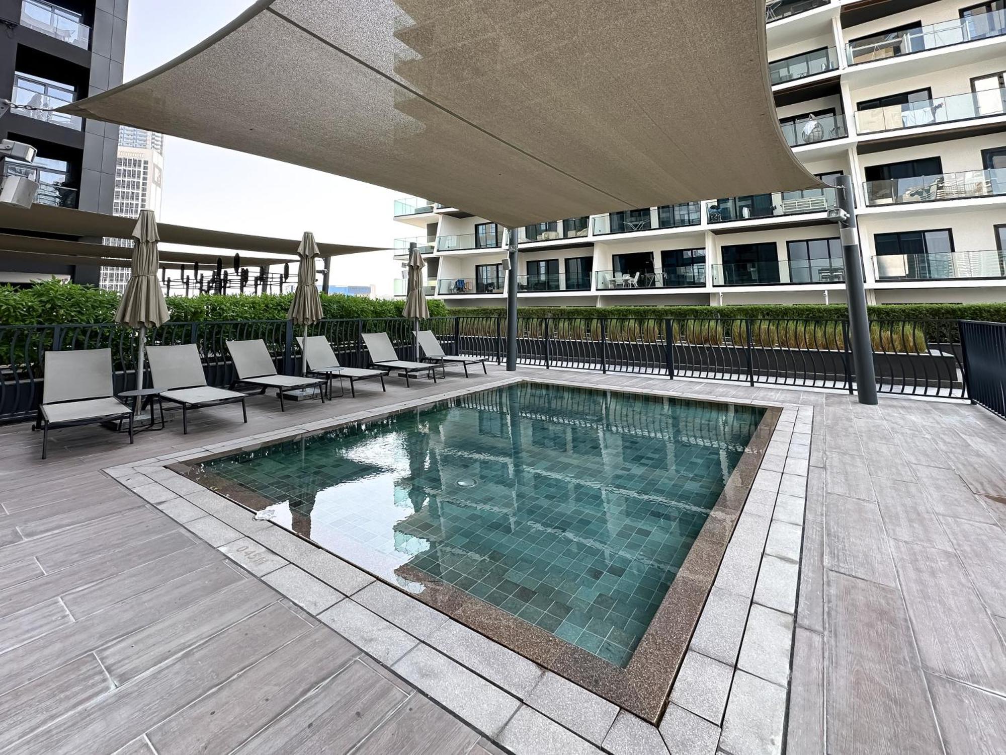 Modern Marvel In Business Bay Apartment Dubai