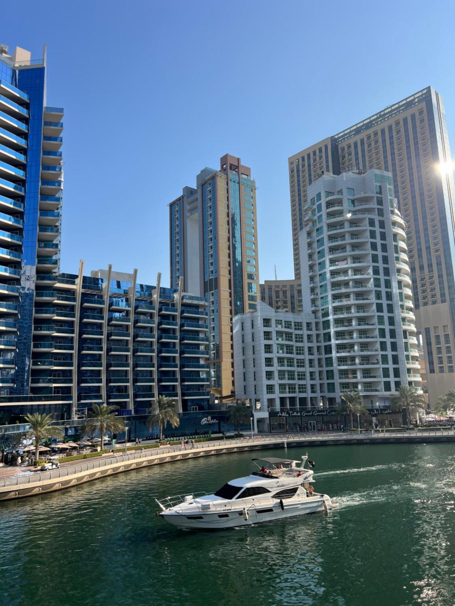 Marina Grand Metro * Dubai