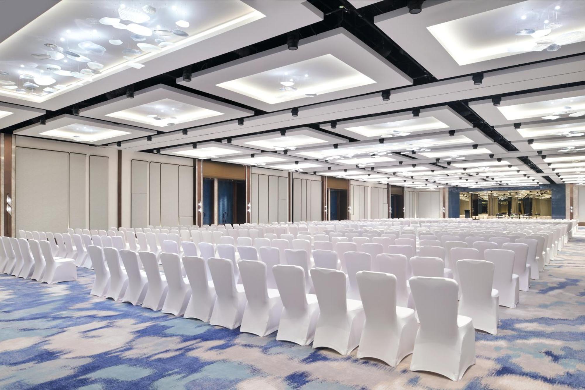 Crowne Plaza Festival City Hotel Dubai