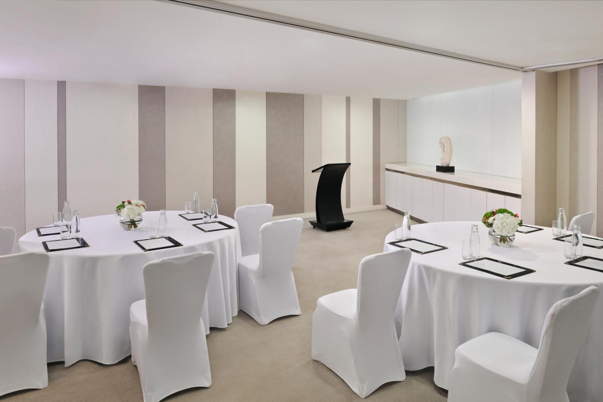Crowne Plaza Festival City Hotel