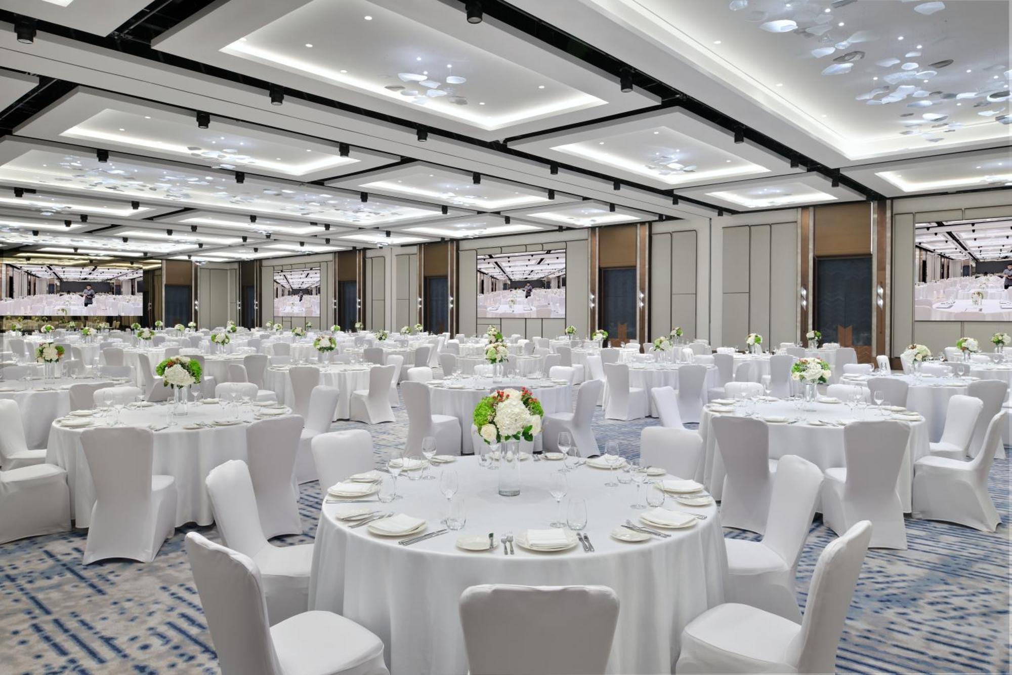 Hotel Crowne Plaza Festival City Dubai