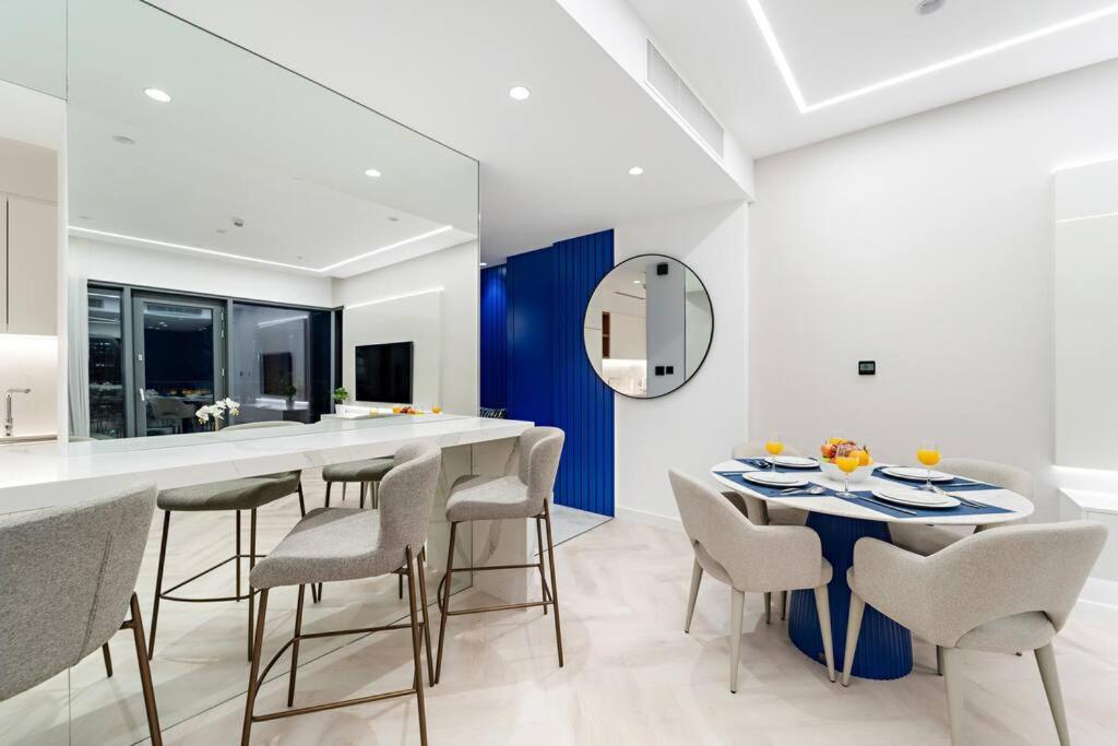 First Class 2br Panoramic View Apartment Dubai