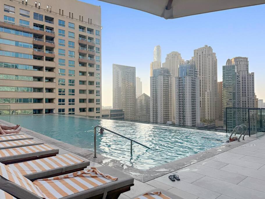 Apartment First Class 2br Panoramic View
