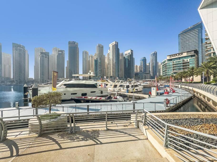Apartment First Class 2br Panoramic View
