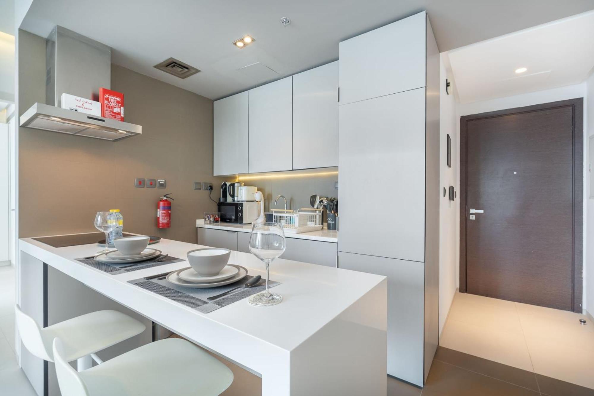Majestic 1 Bedroom Flat Perfect For 4 In Marina Dubai