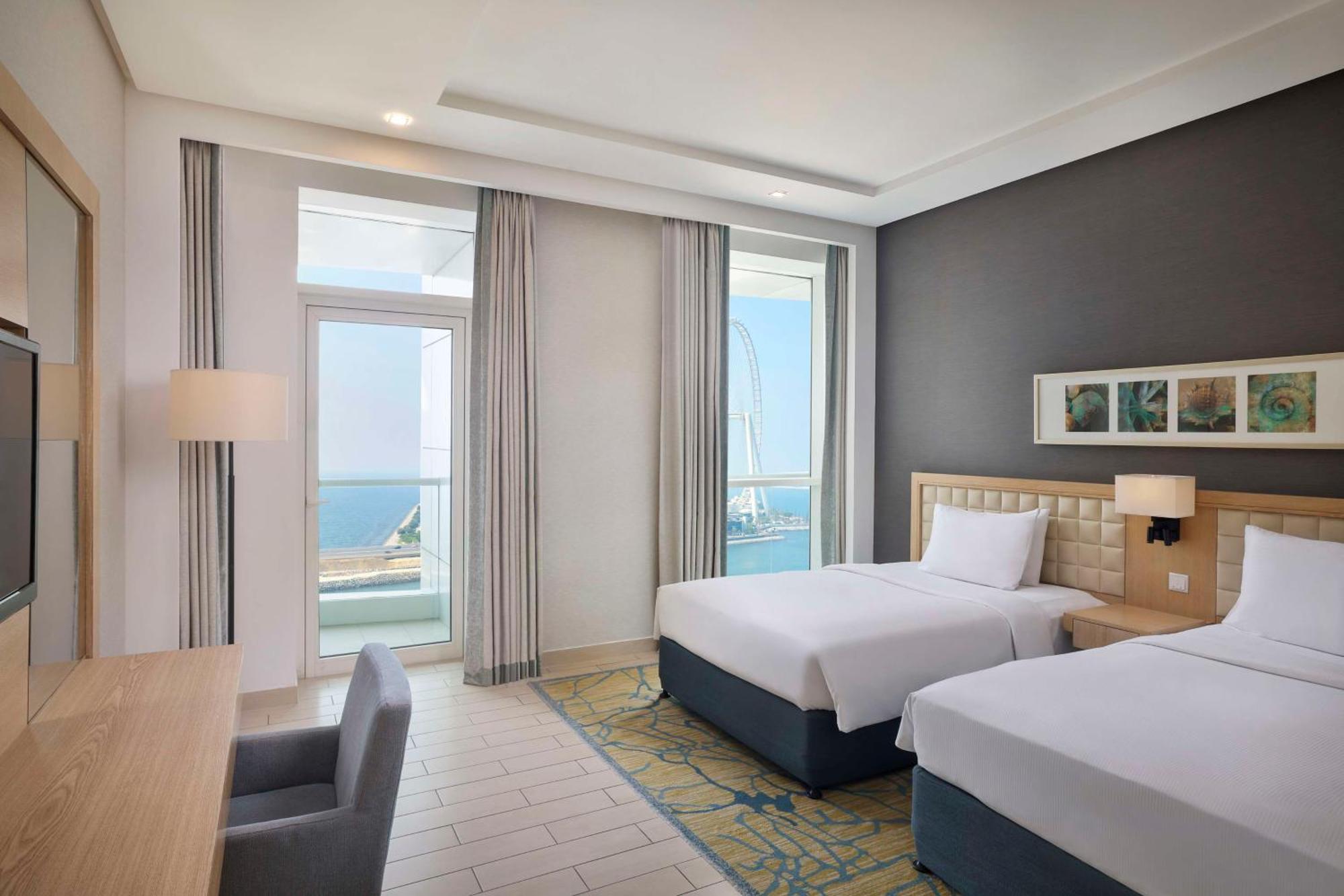 Doubletree By Hilton Jumeirah Resort 4*