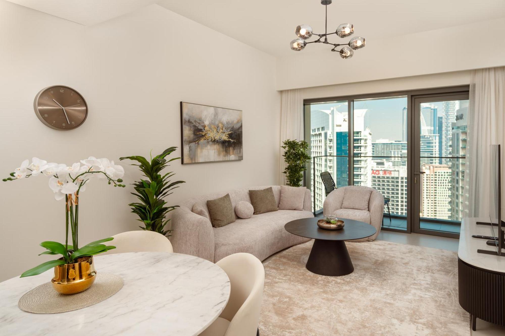 Prime Retreats @ Burj Royale By Emaar *