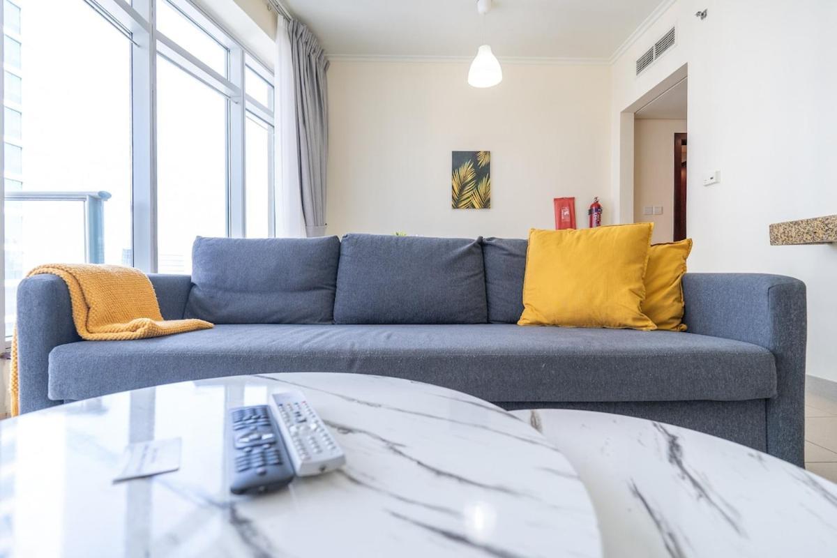 Delightful 1-bedroom Retreat At Burj Views In Downtown Apartment Dubai
