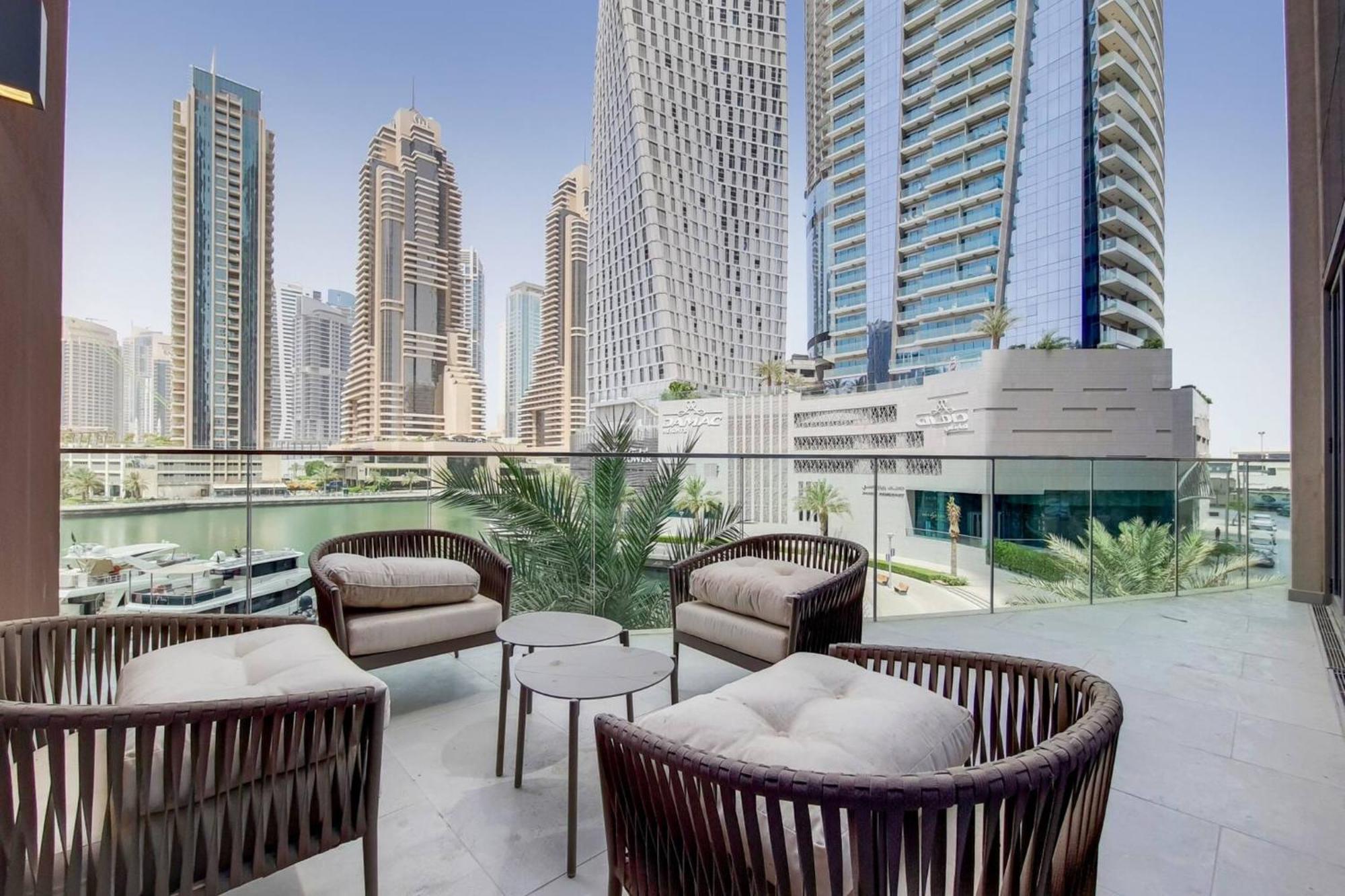 4 Bed With Marina Views In Jumeirah * Dubai