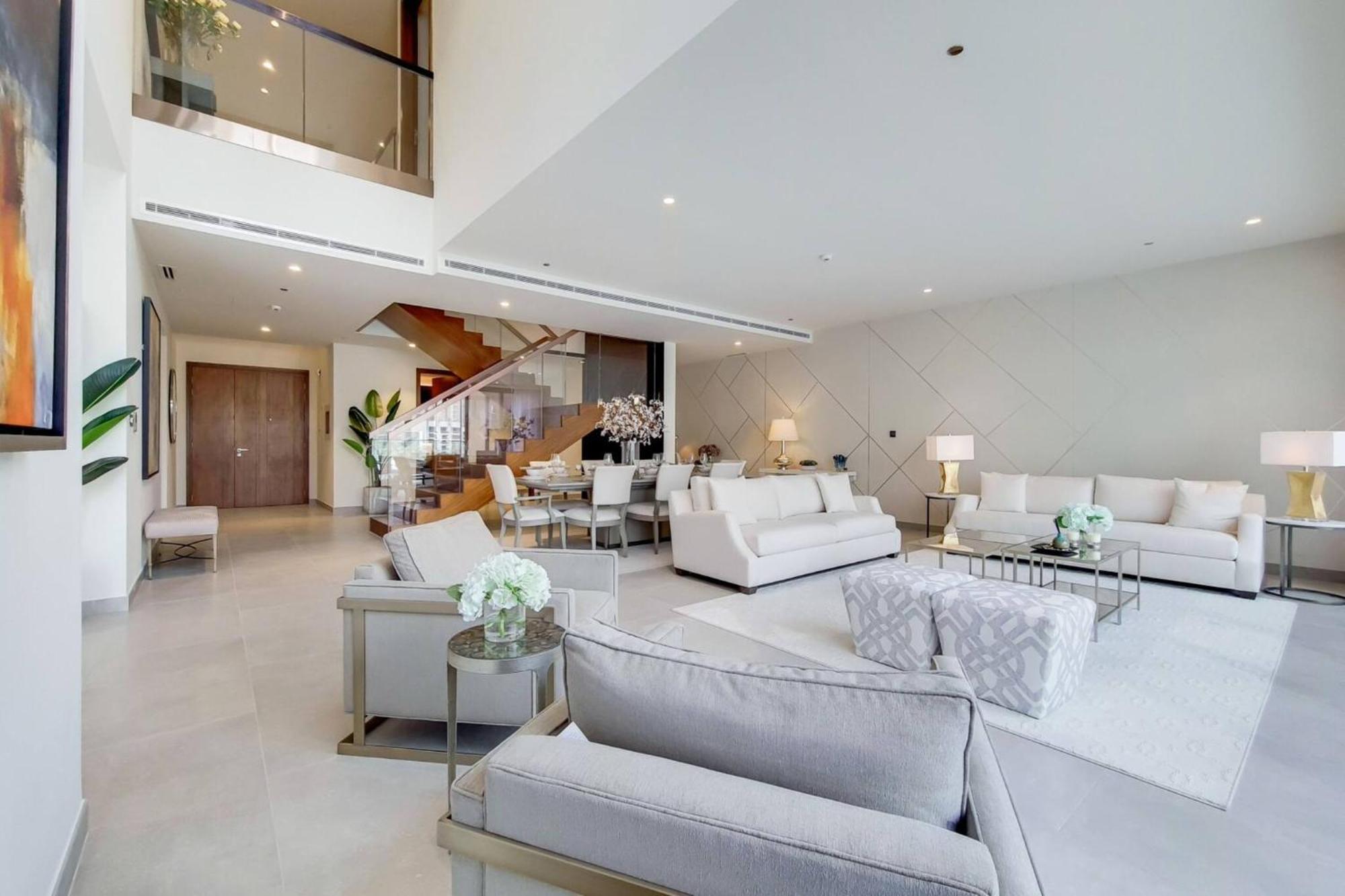 4 Bed With Marina Views In Jumeirah * Dubai