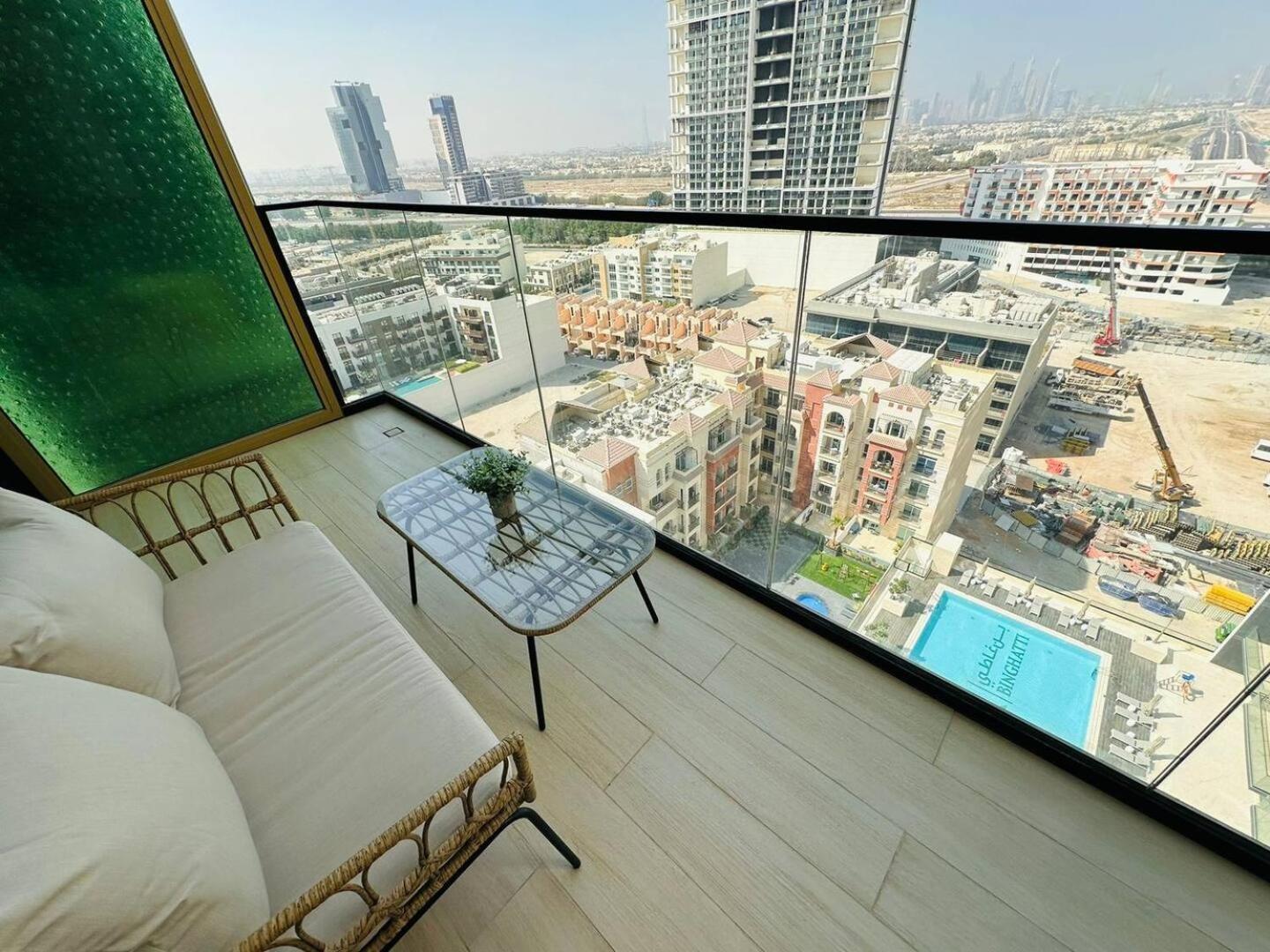 Apartment Brand New 2-bedroom With Balcony